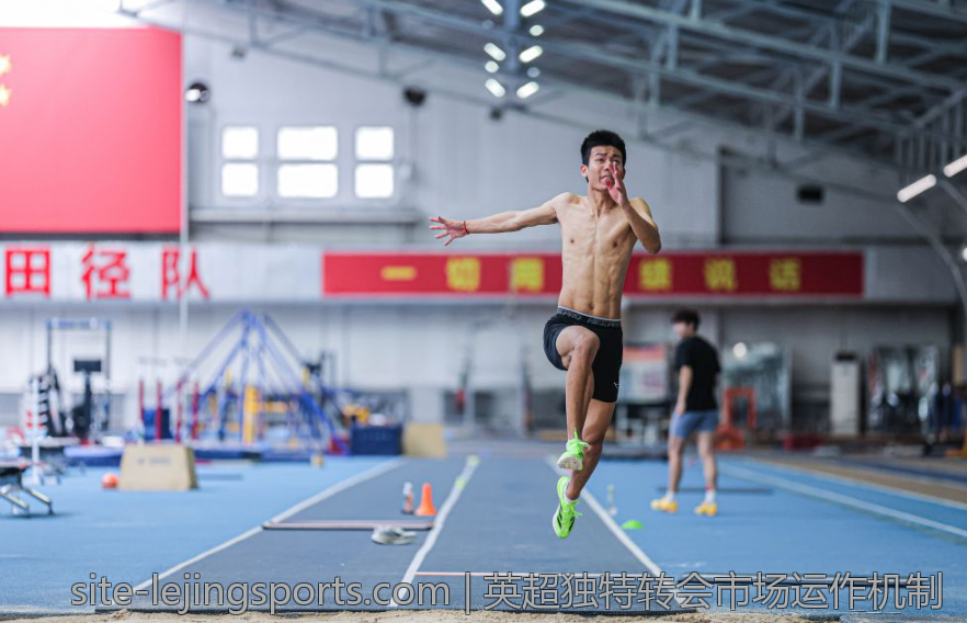 英超独特转会市场运作机制